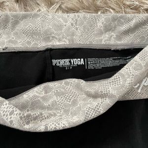 Victoria’s Secret yoga pants